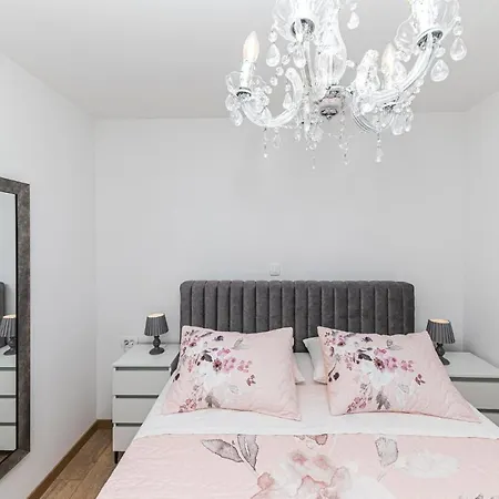 Awesome In With Wifi Appartement Donji Seget